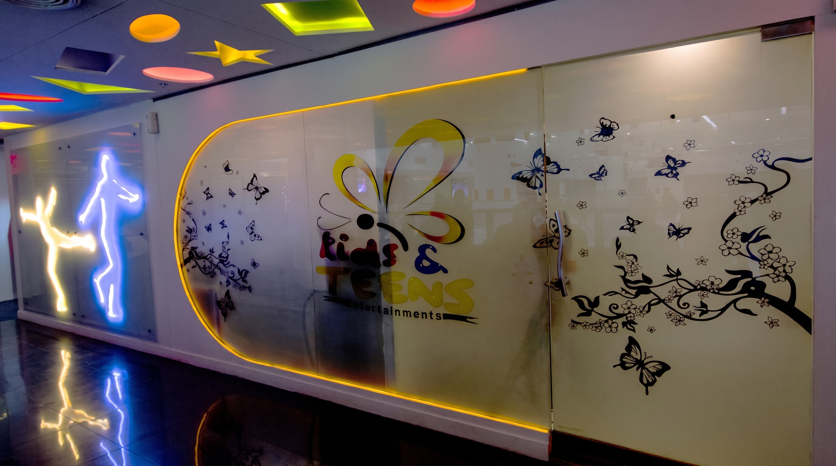 Kids & Teens Entertainment Center — photo 6